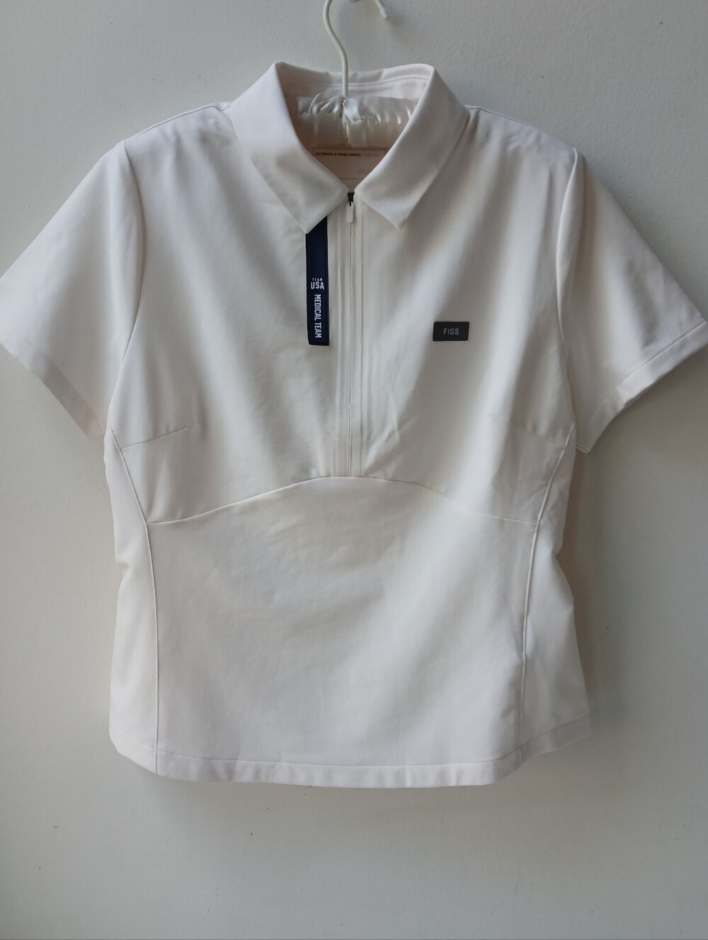 FIGS x Team USA Polo Scrub Top White Women's Small NWT